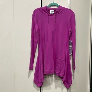 NWT DG2 by Diane Gilman Purple Pink Hooded Sharkbite Top